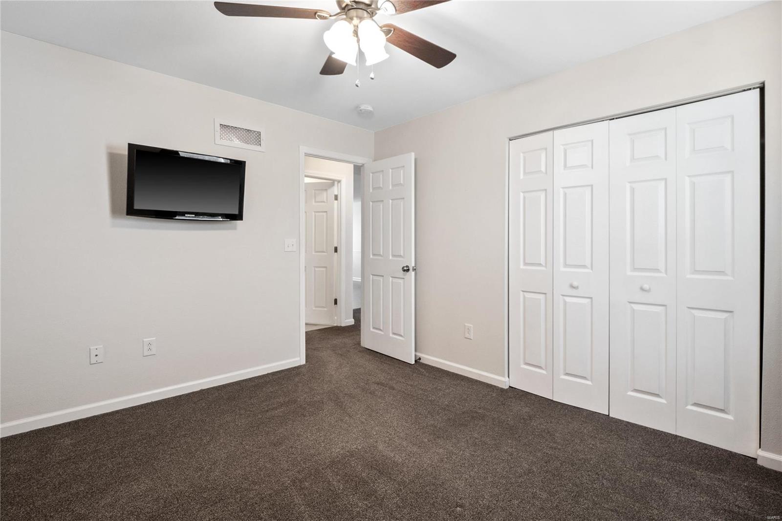 117 Meadowcrest Drive