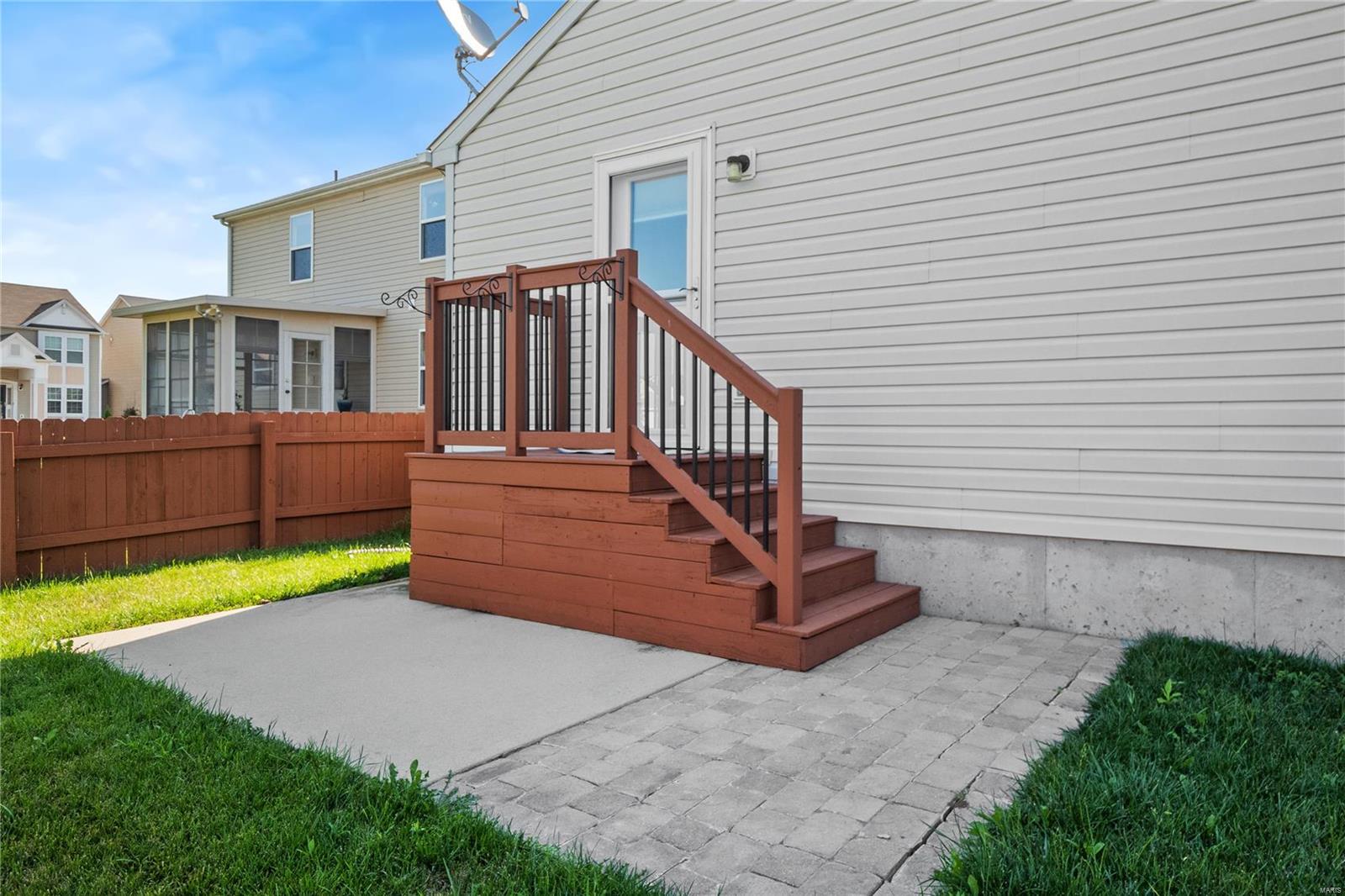 117 Meadowcrest Drive