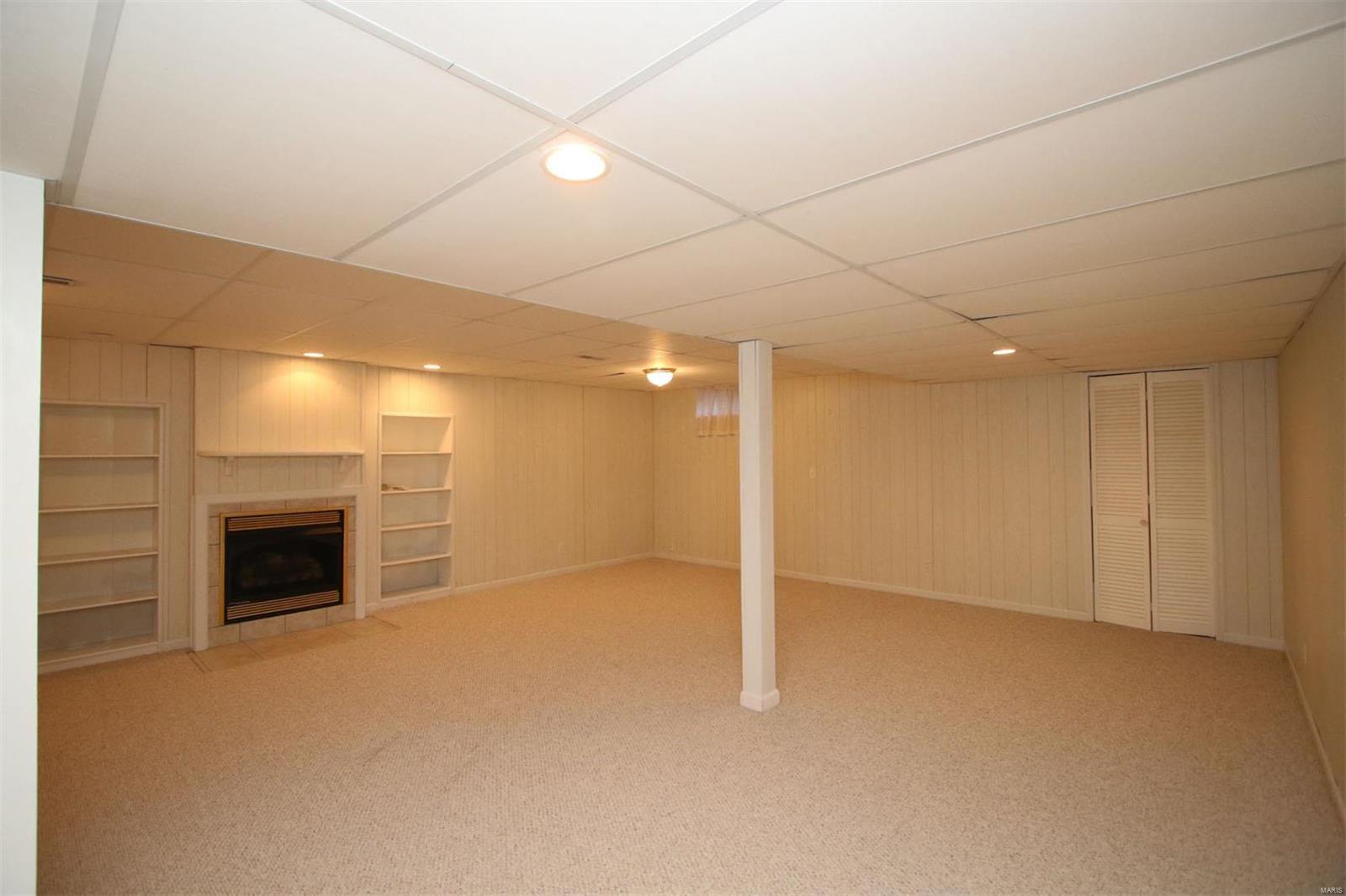 2 Grandbrook Boulevard