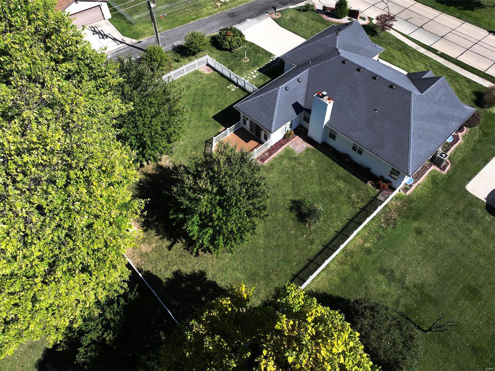 2 Grandbrook Boulevard