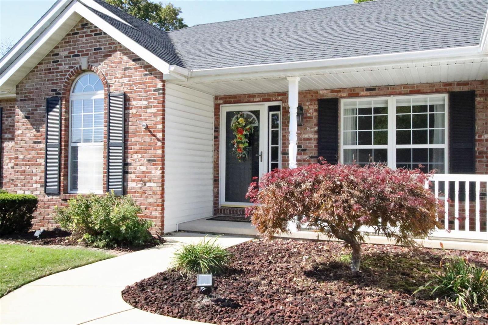 2 Grandbrook Boulevard
