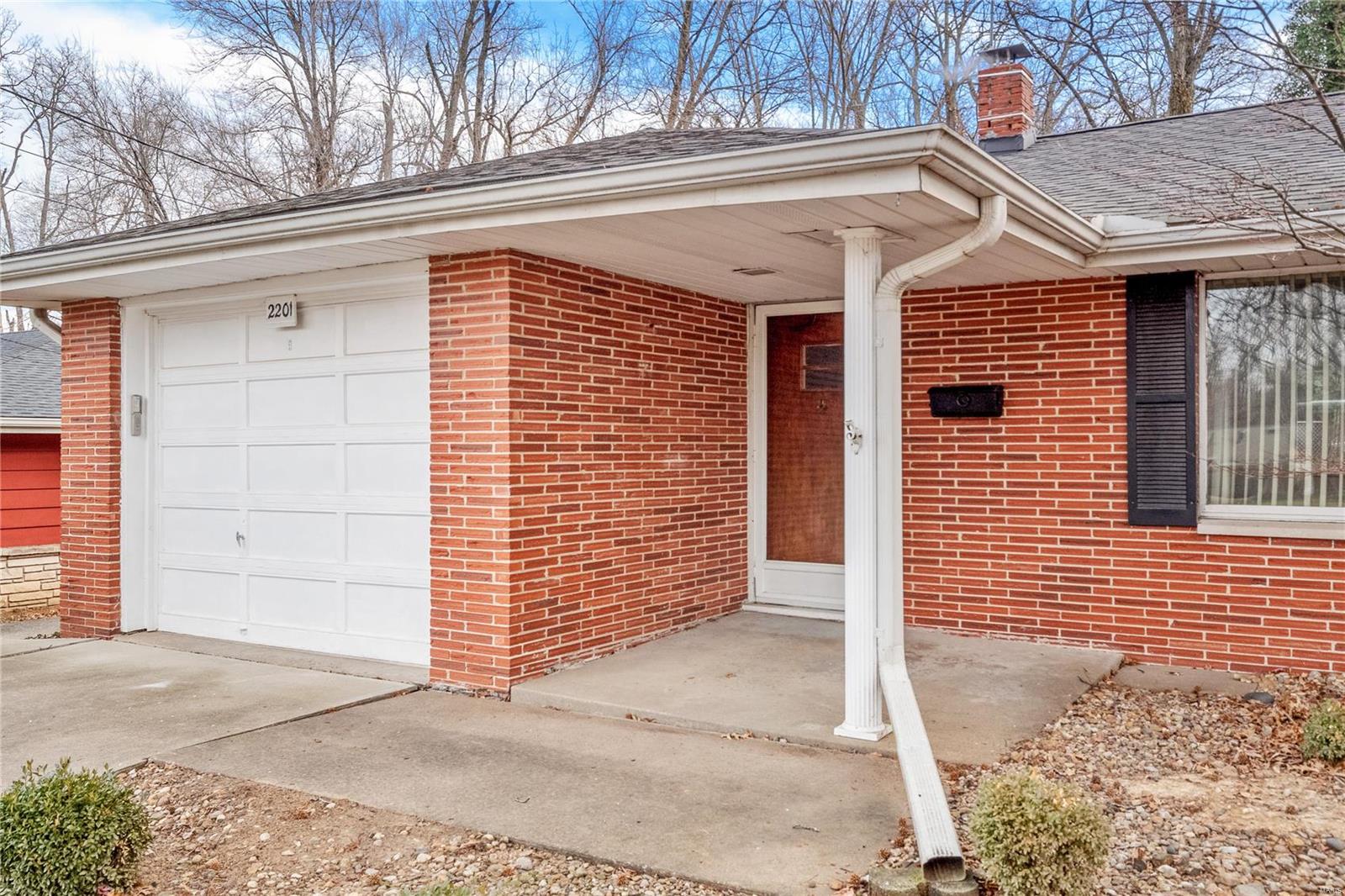 2201 Marquette Drive