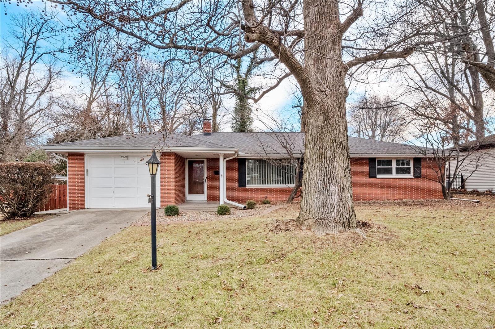 2201 Marquette Drive