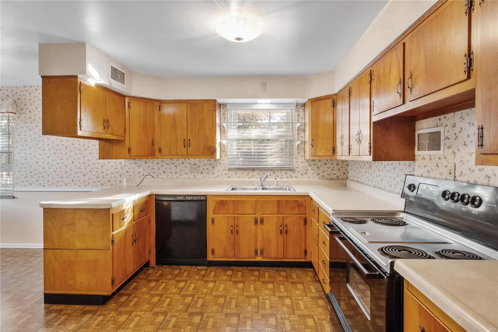 2201 Marquette Drive