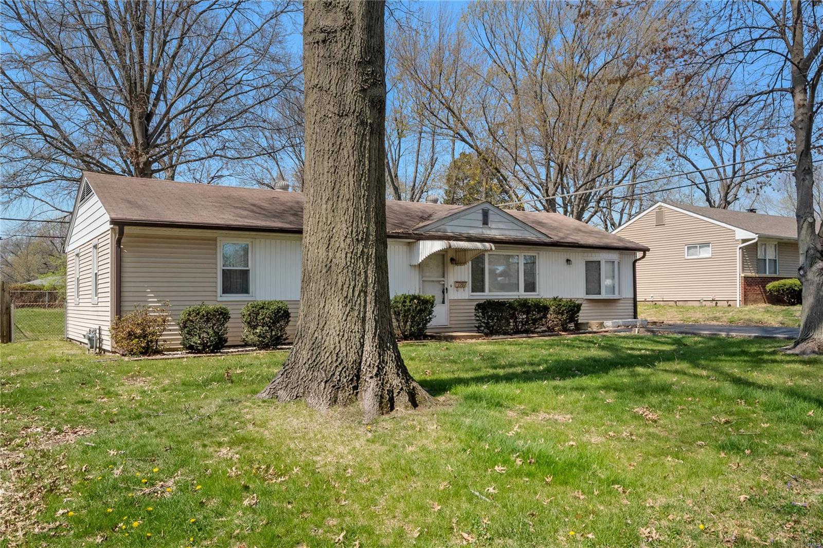 1703 Foster Drive