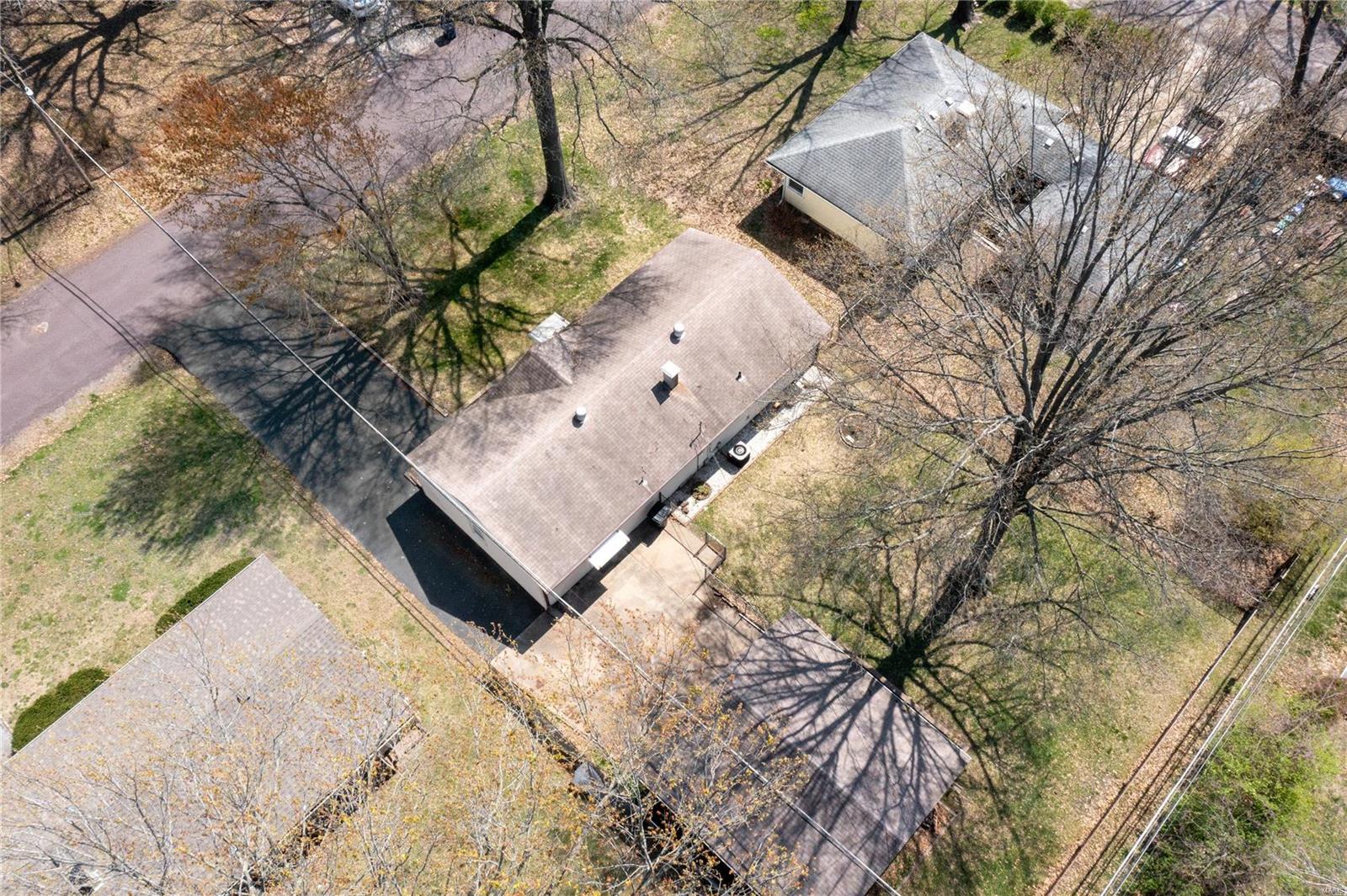 1703 Foster Drive