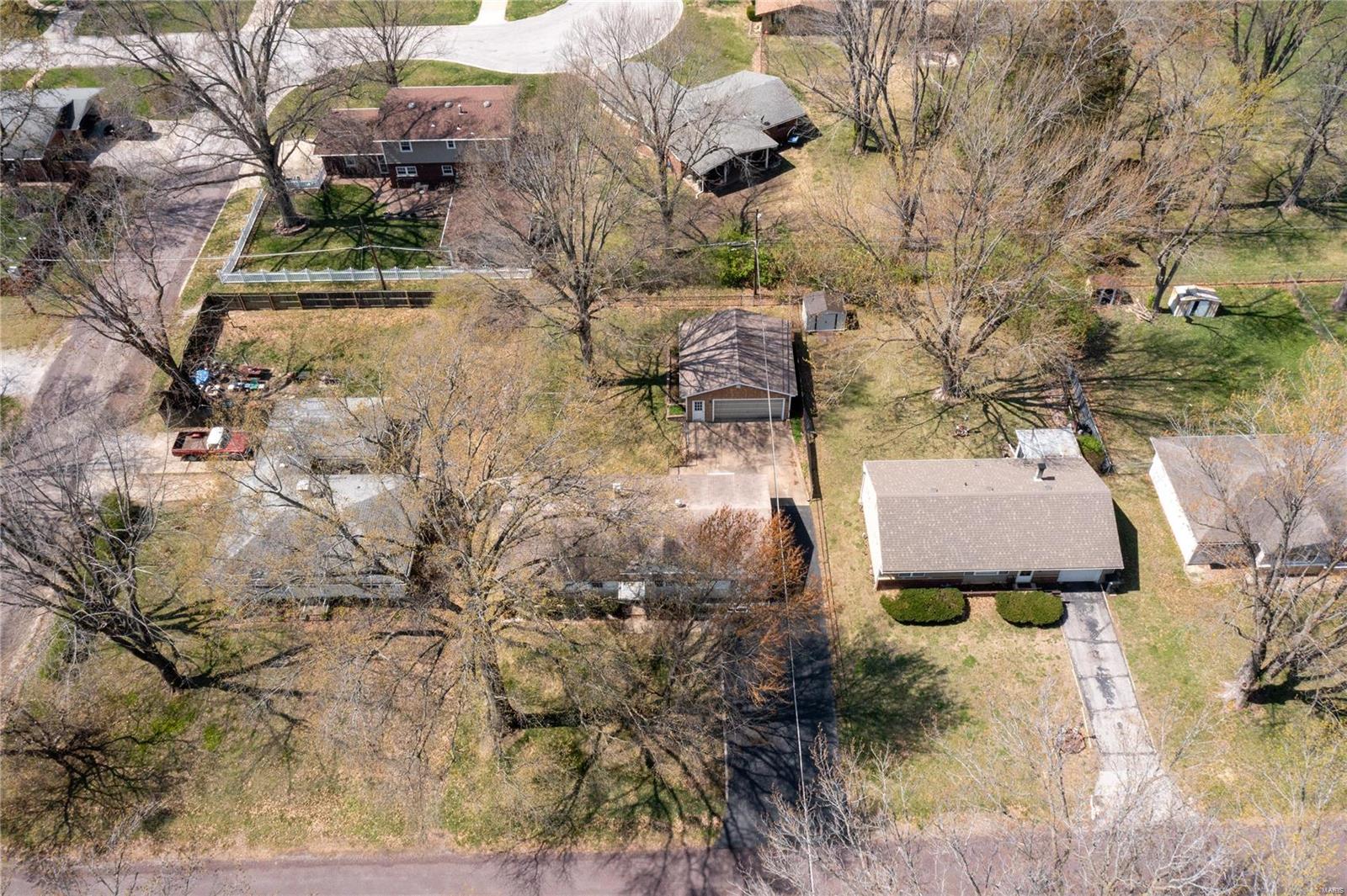 1703 Foster Drive