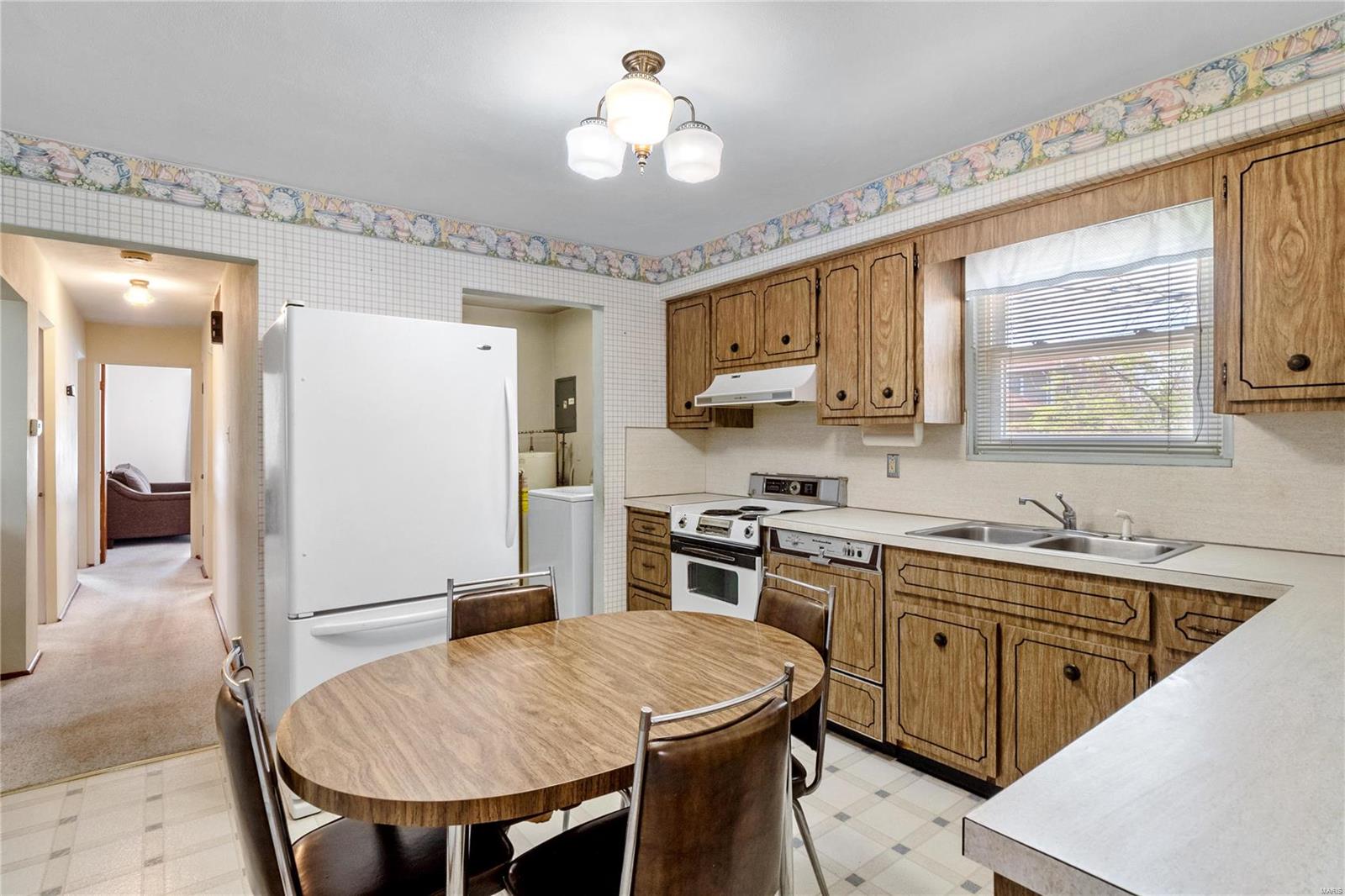 1703 Foster Drive