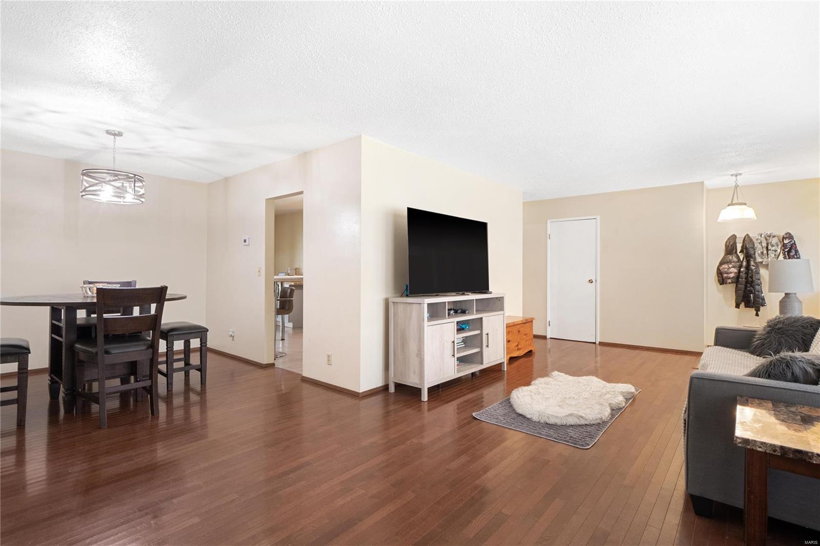 3312 Seven Pines Drive