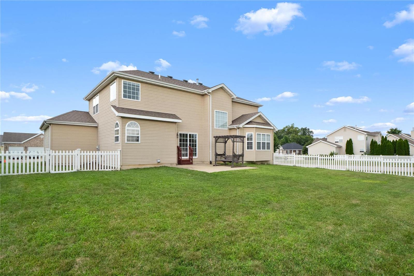 1220 Simeon Drive