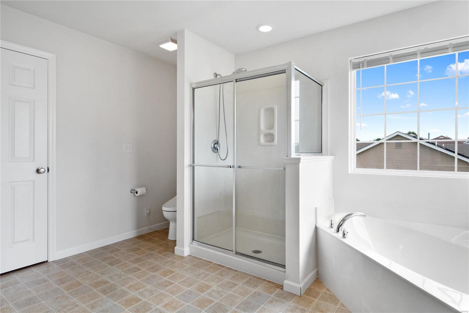 1220 Simeon Drive