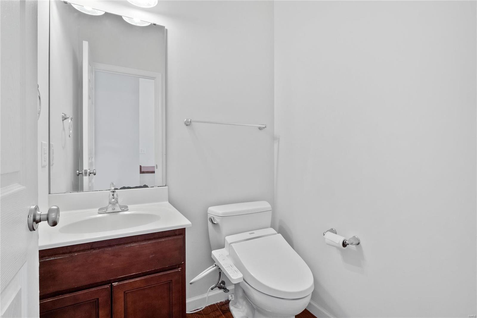1220 Simeon Drive