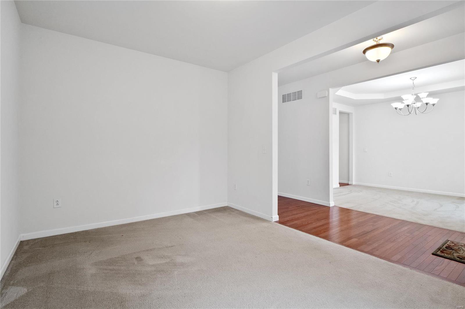 1220 Simeon Drive