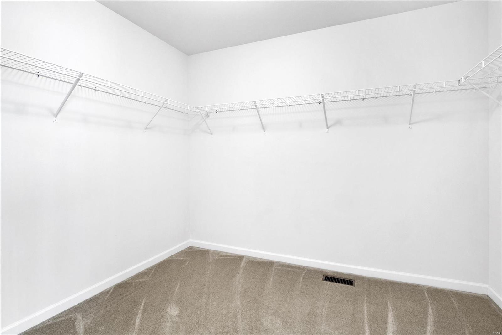 1220 Simeon Drive