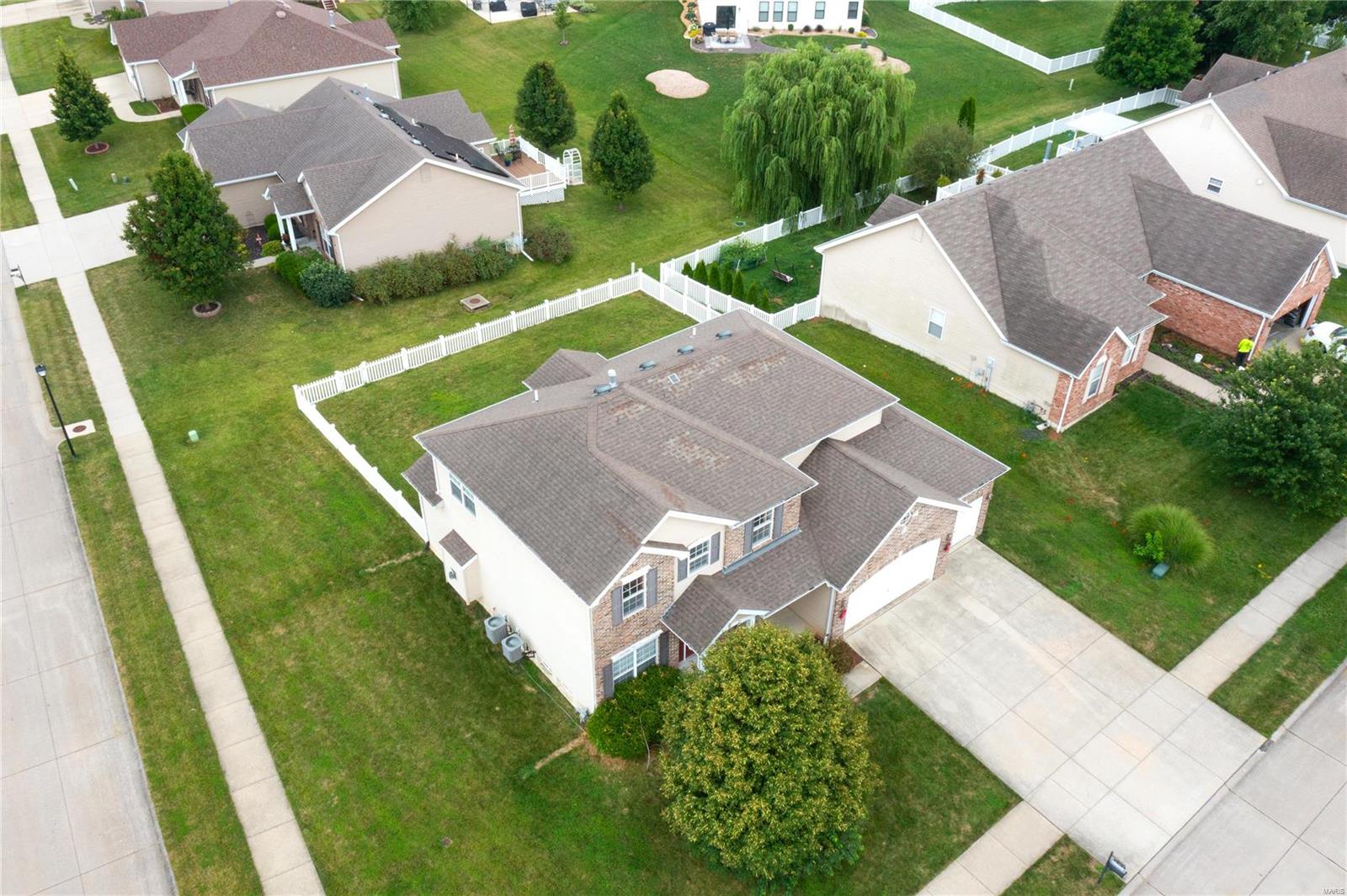 1220 Simeon Drive
