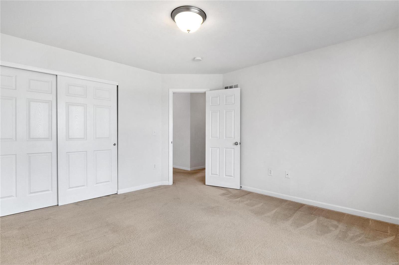 1220 Simeon Drive