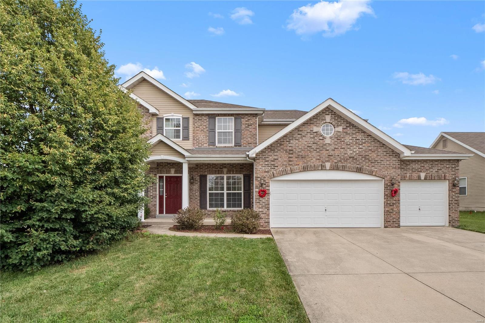 1220 Simeon Drive