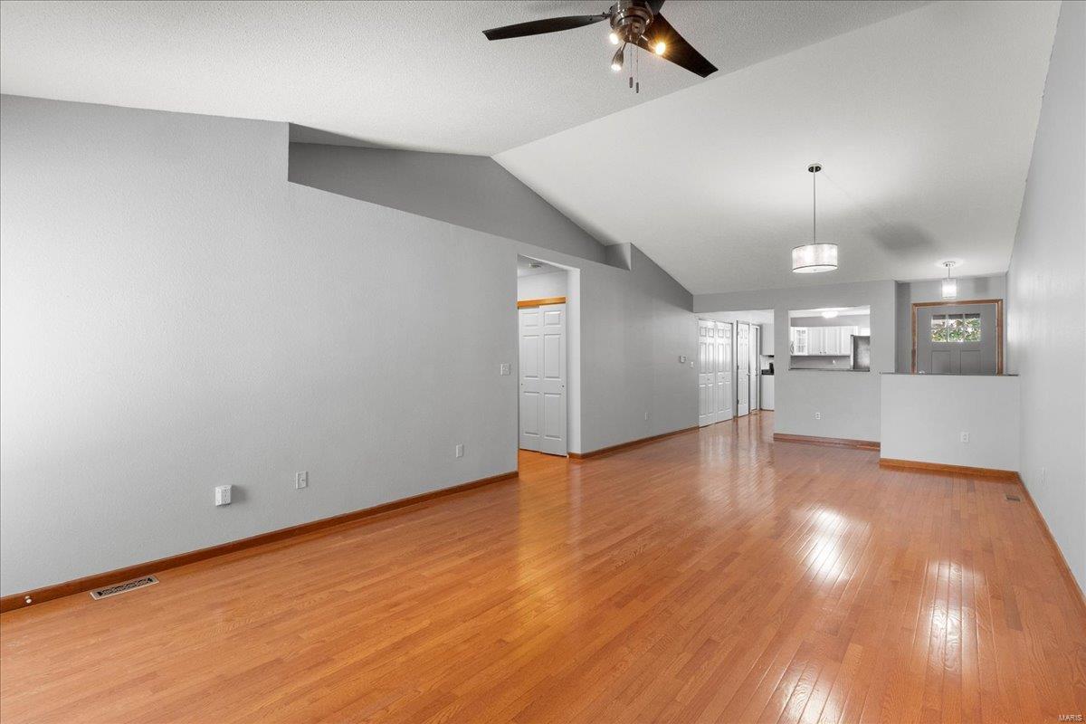 312 Radcliff Road