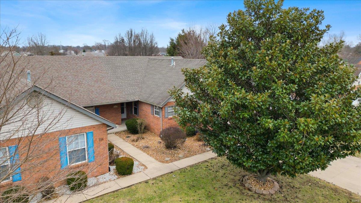 312 Radcliff Road
