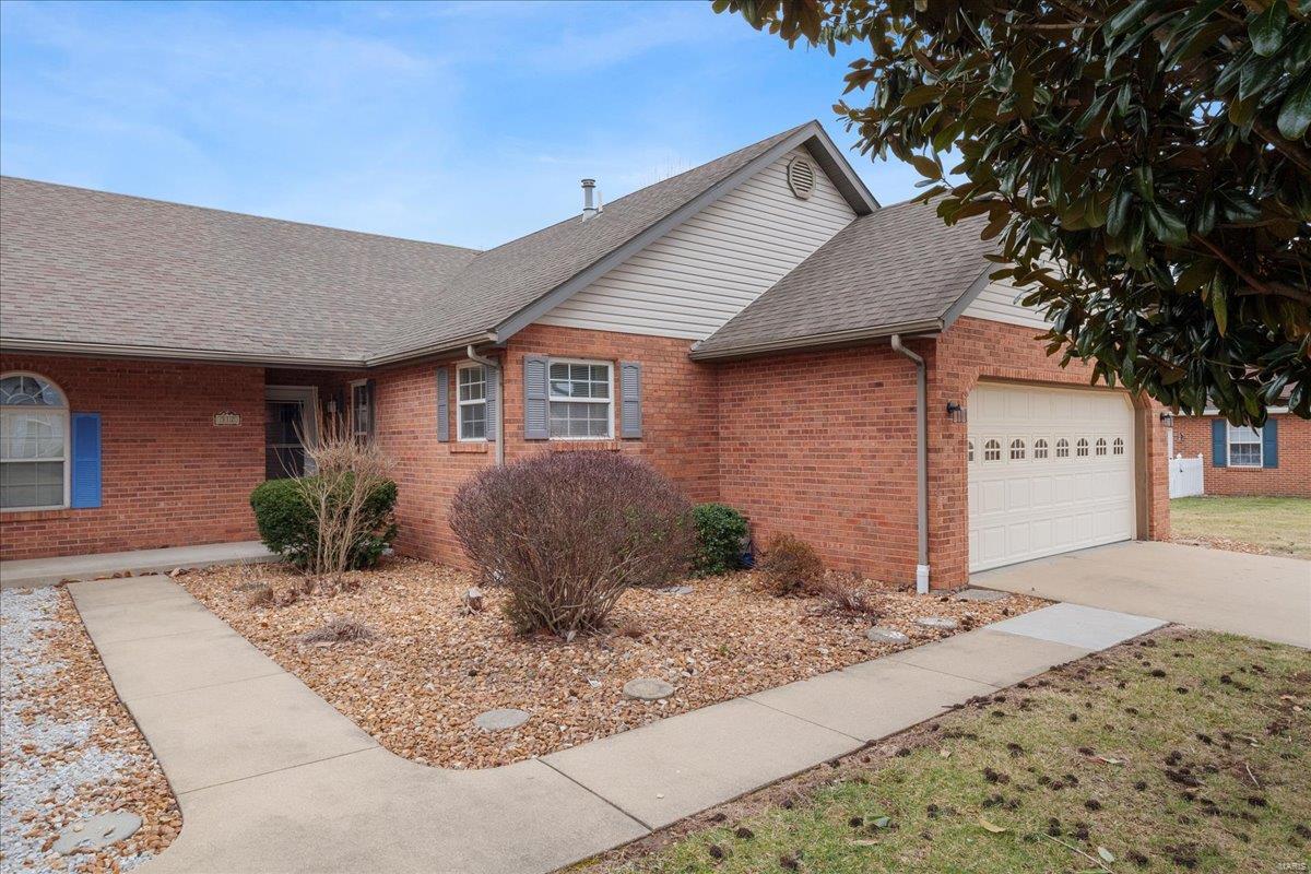 312 Radcliff Road