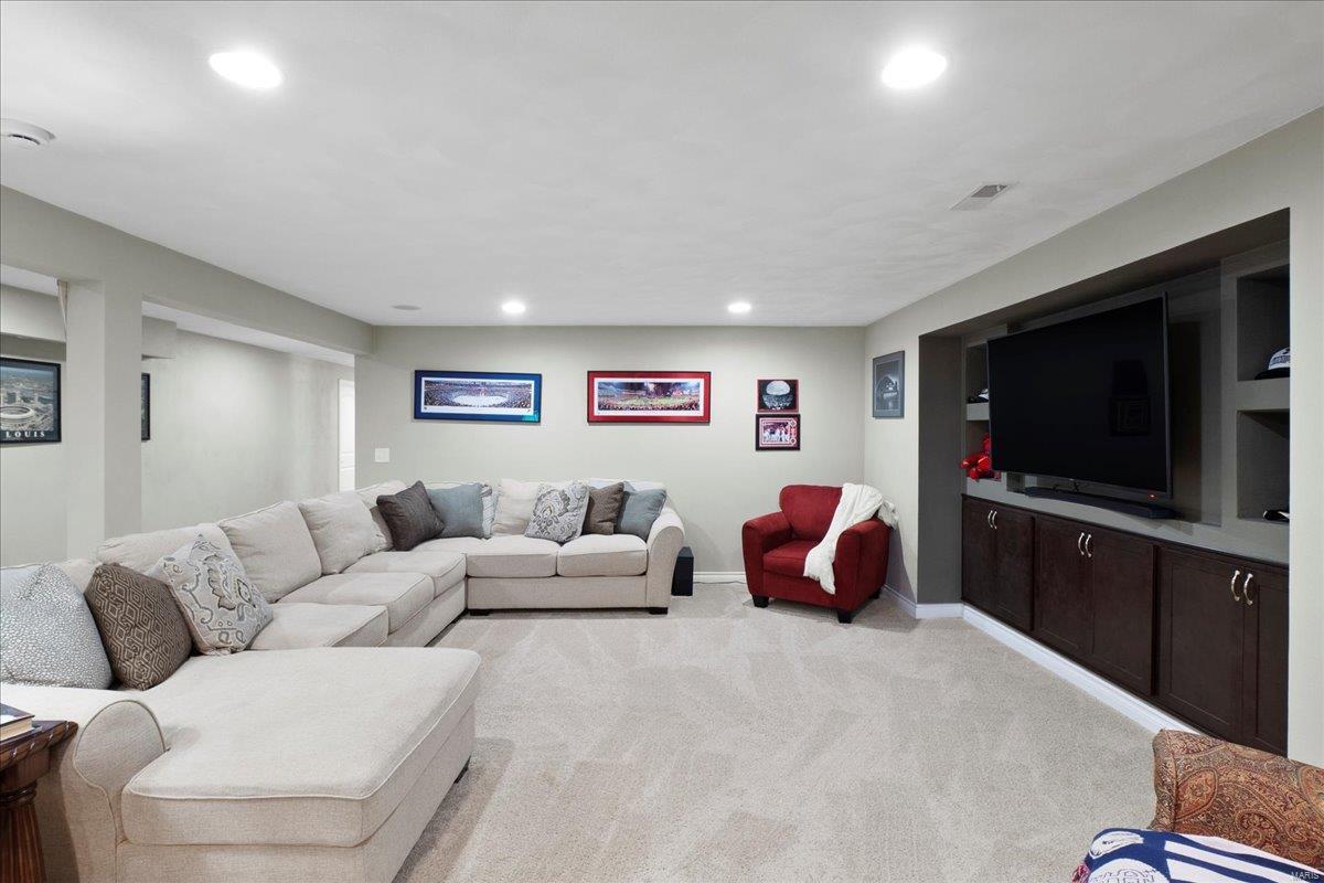 5197 White Oak Drive