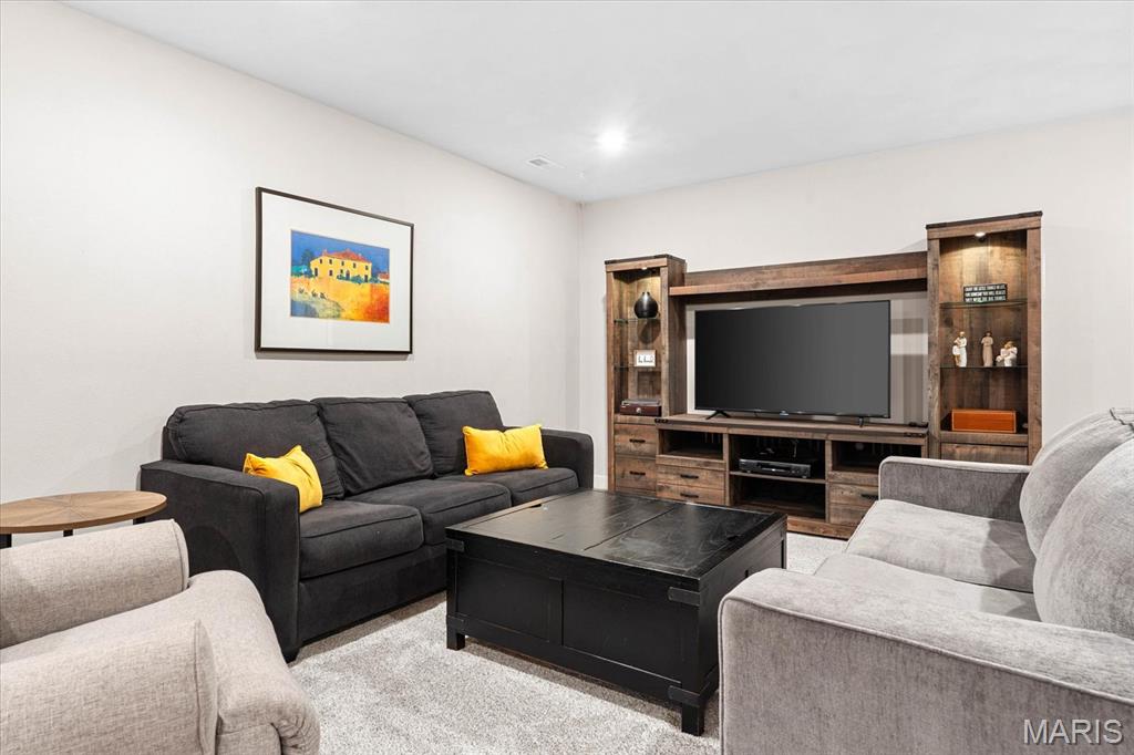 413 Marbleton Circle