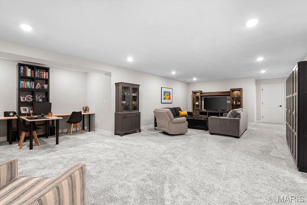 413 Marbleton Circle