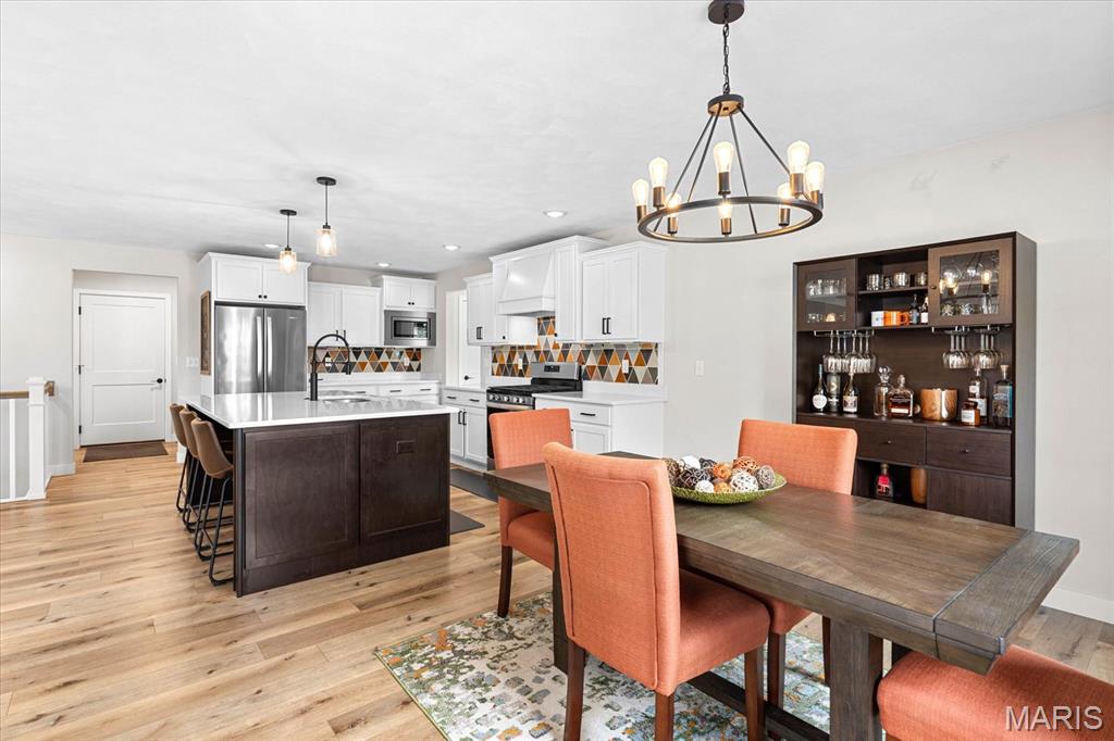 413 Marbleton Circle