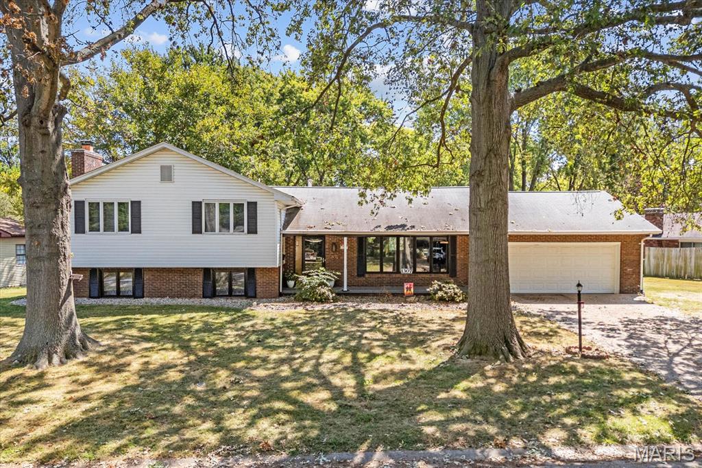 1307 Kim Drive