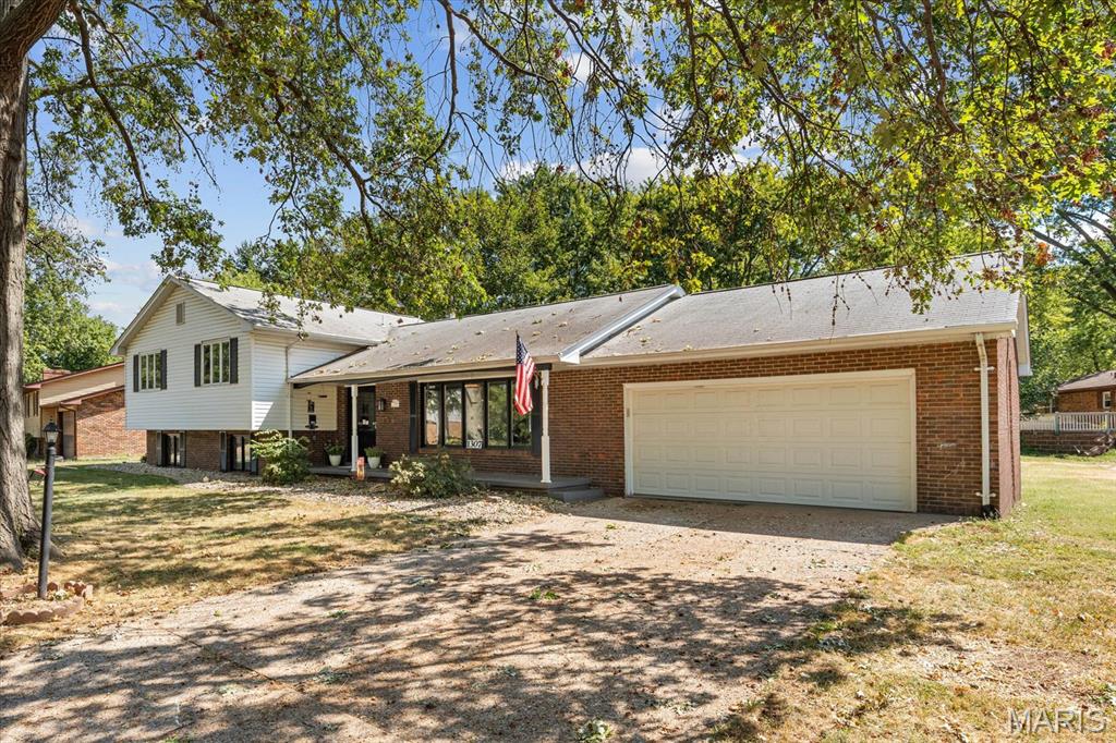 1307 Kim Drive