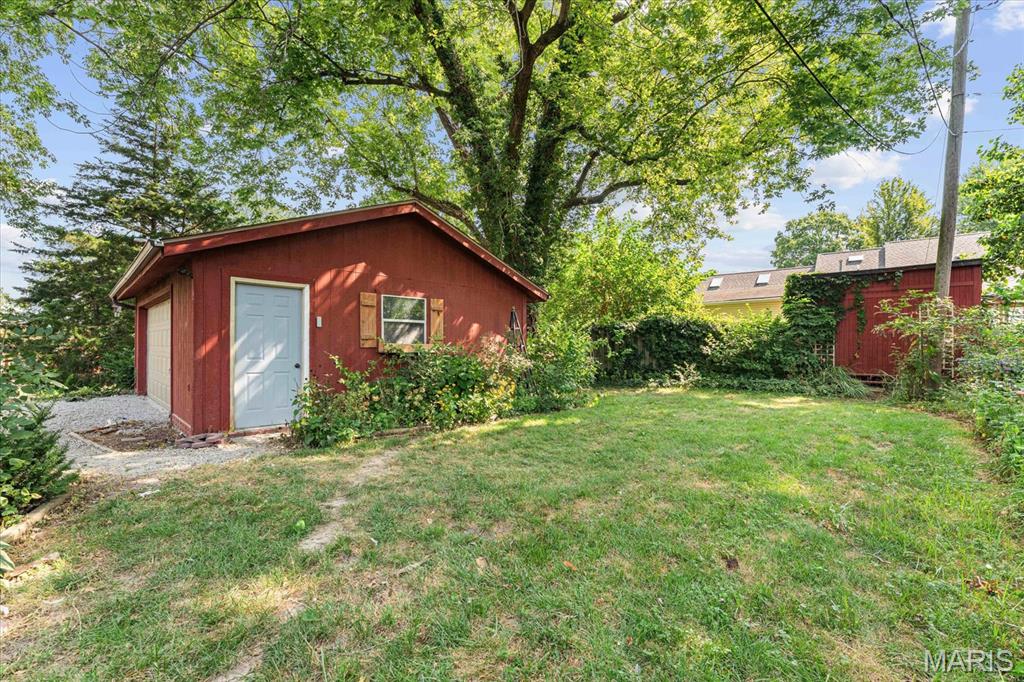 620 Hillcrest Drive