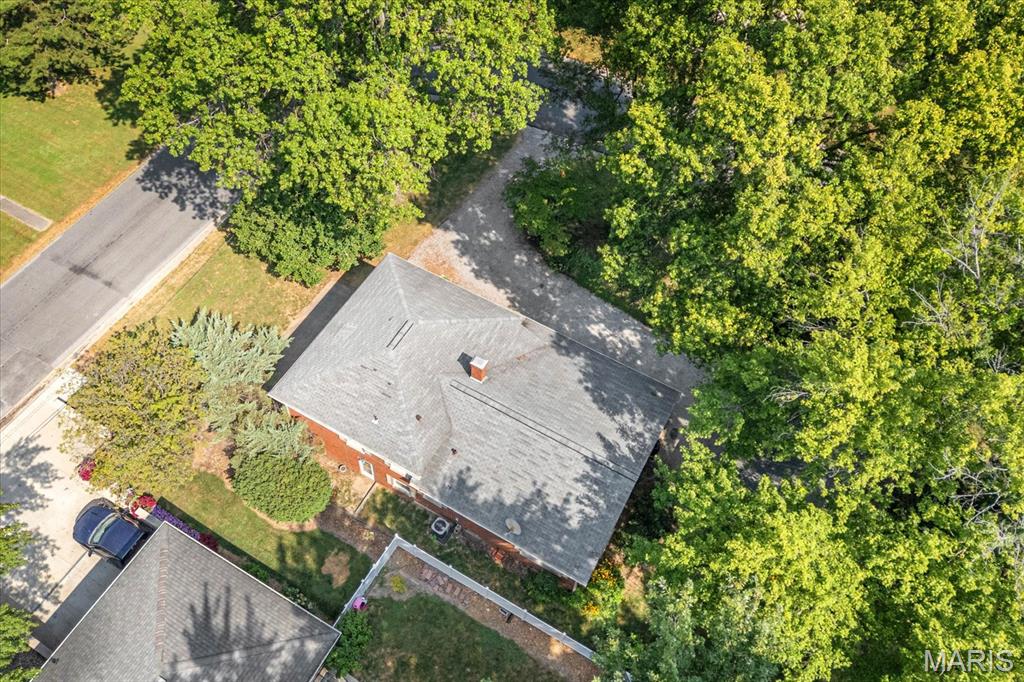 620 Hillcrest Drive