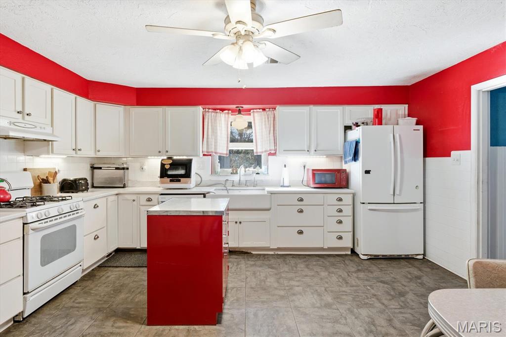 38 Lakeview Acres Drive