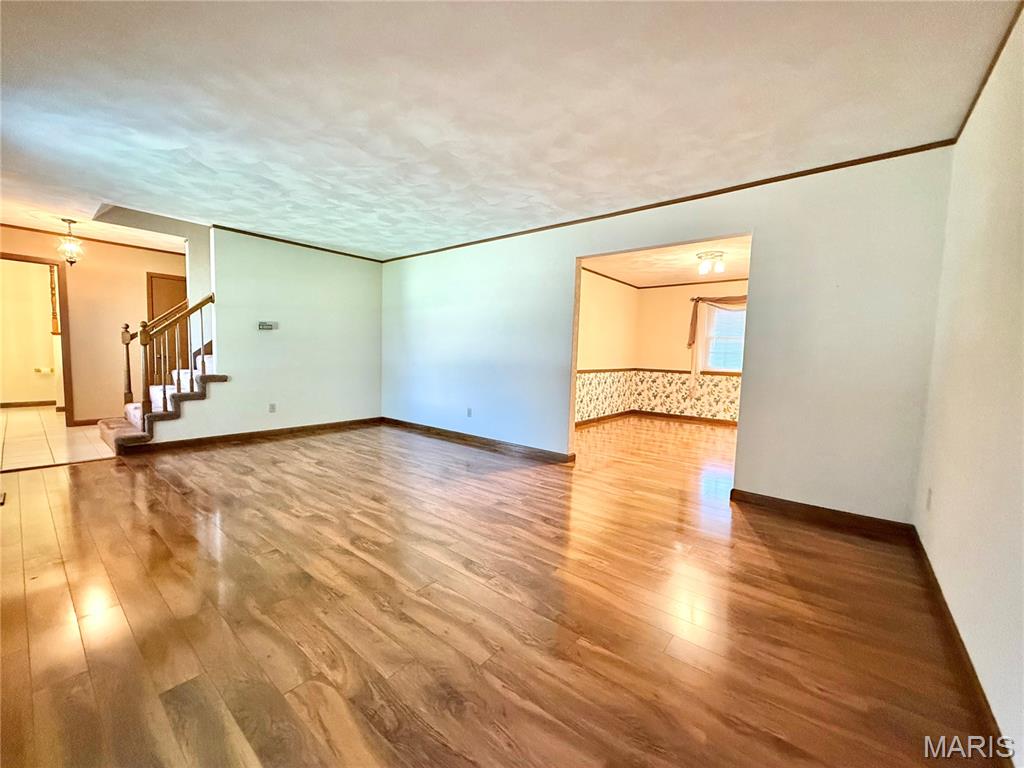 127 White Pine Avenue