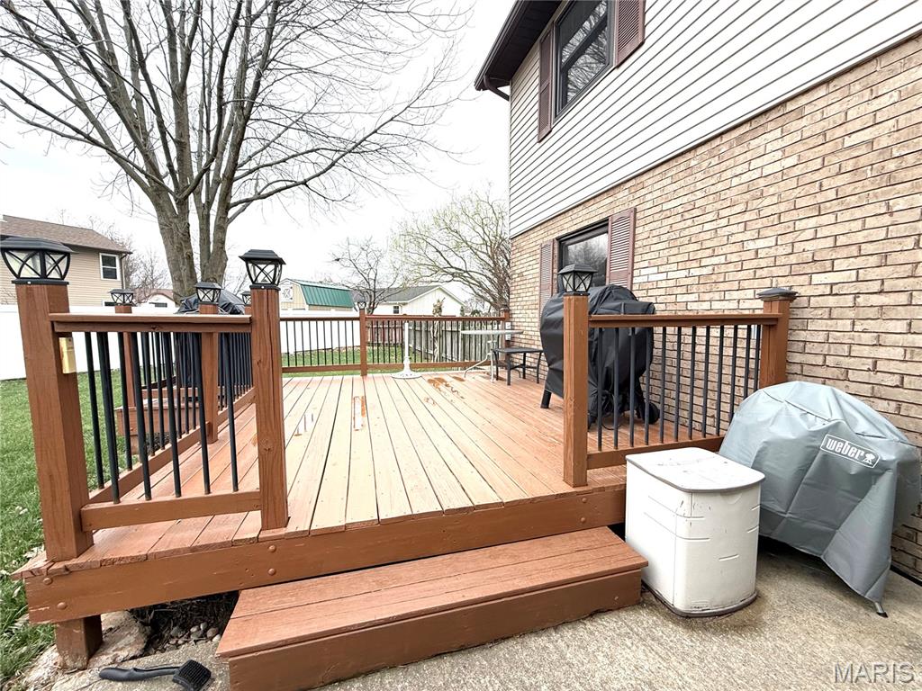 127 White Pine Avenue