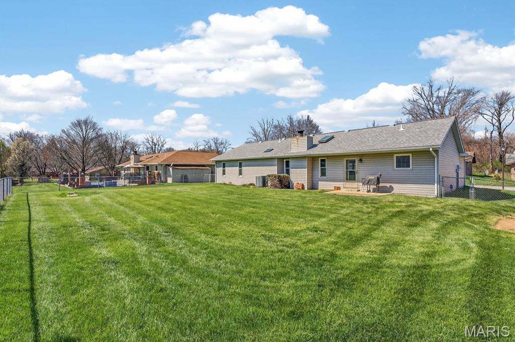 104 Meadowbruck Lane