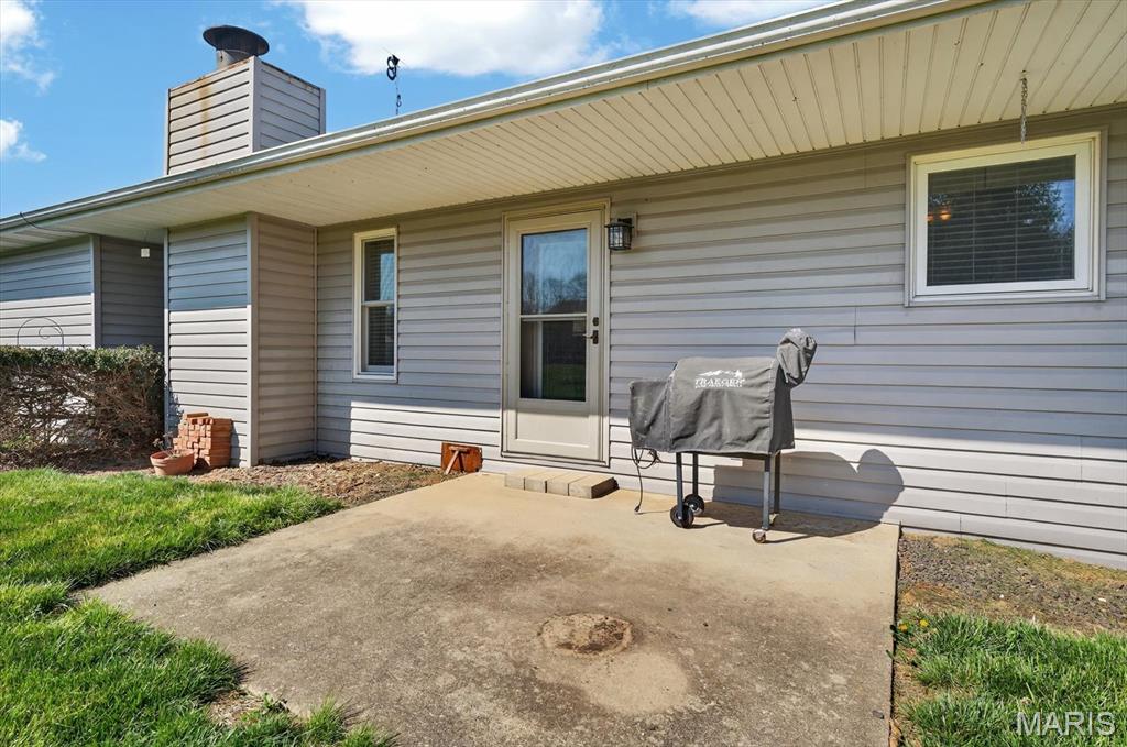 104 Meadowbruck Lane