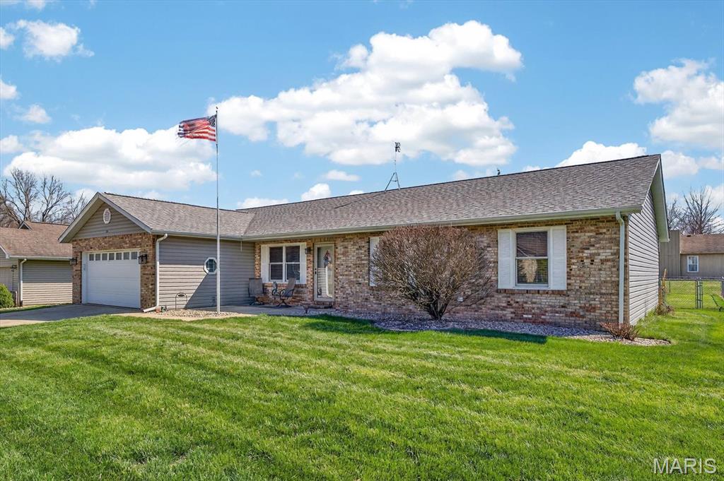 104 Meadowbruck Lane