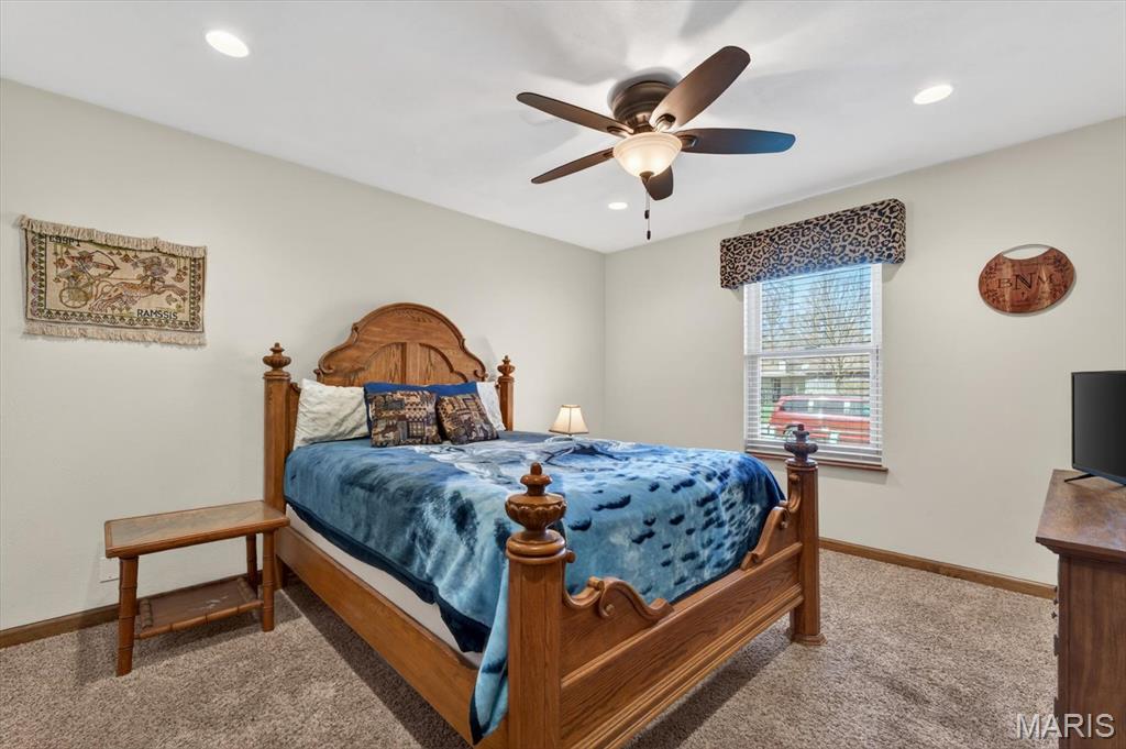 104 Meadowbruck Lane