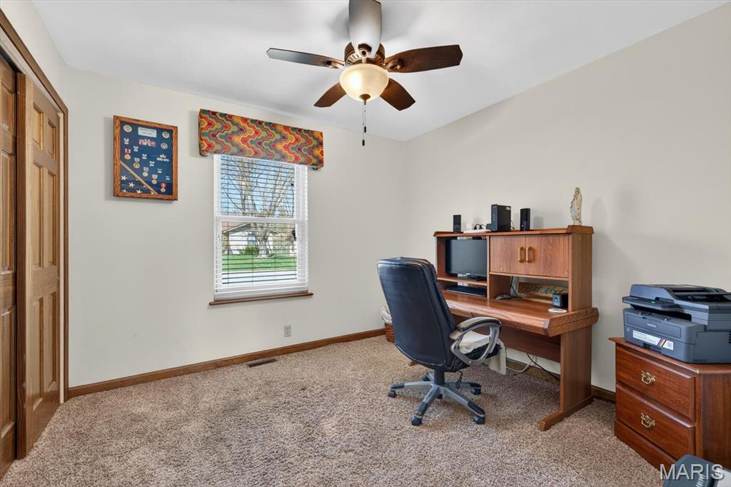 104 Meadowbruck Lane