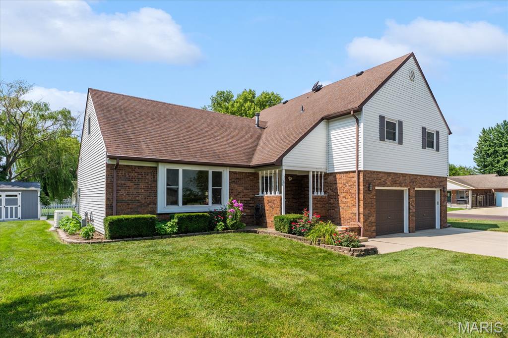 320 Adam Court