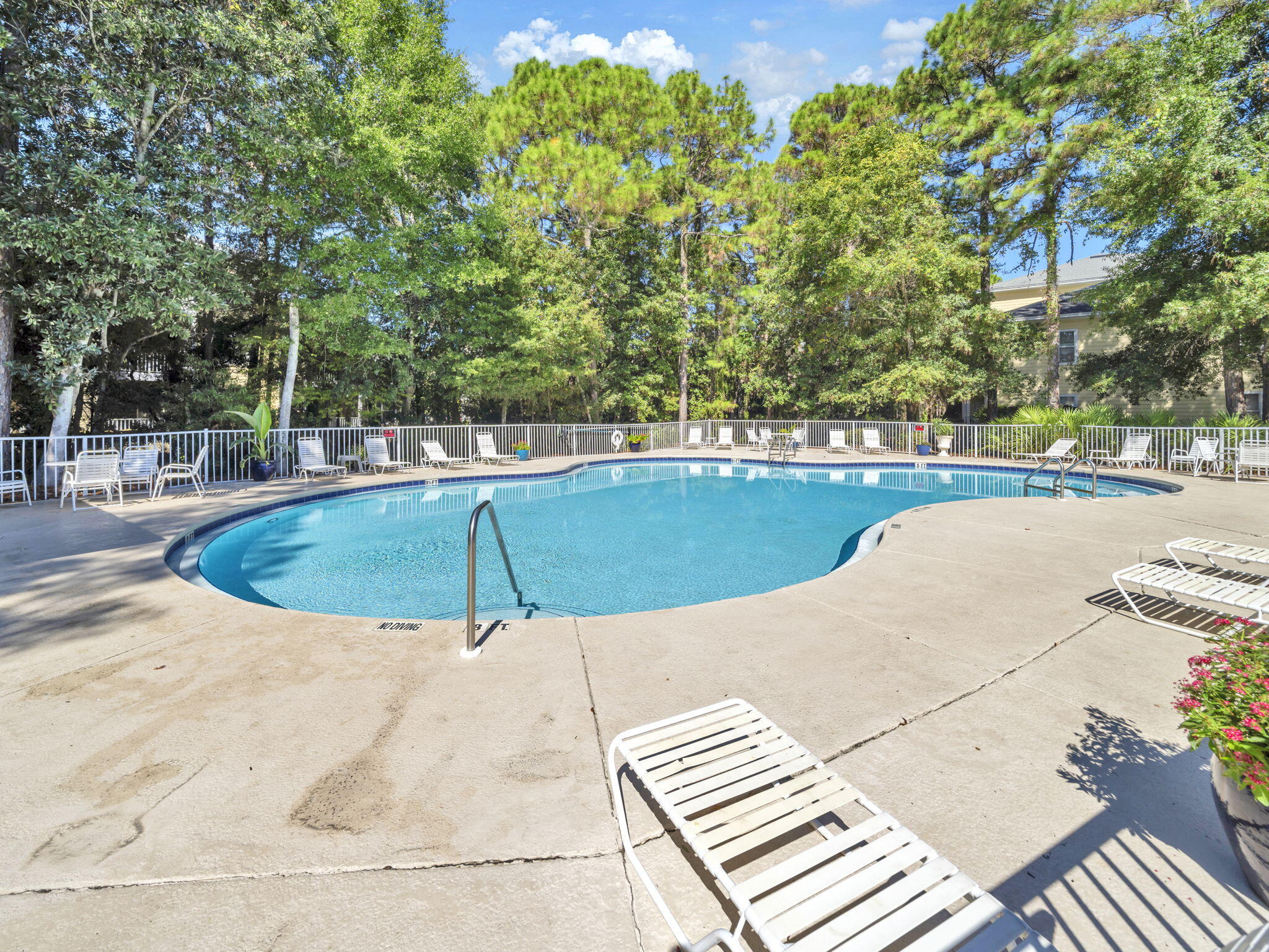 200 Sandestin Lane APT 1412