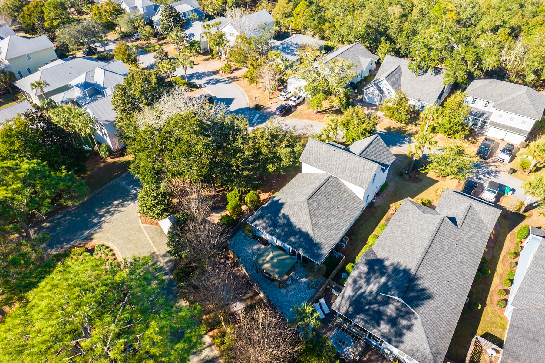 18 Oaks Court
