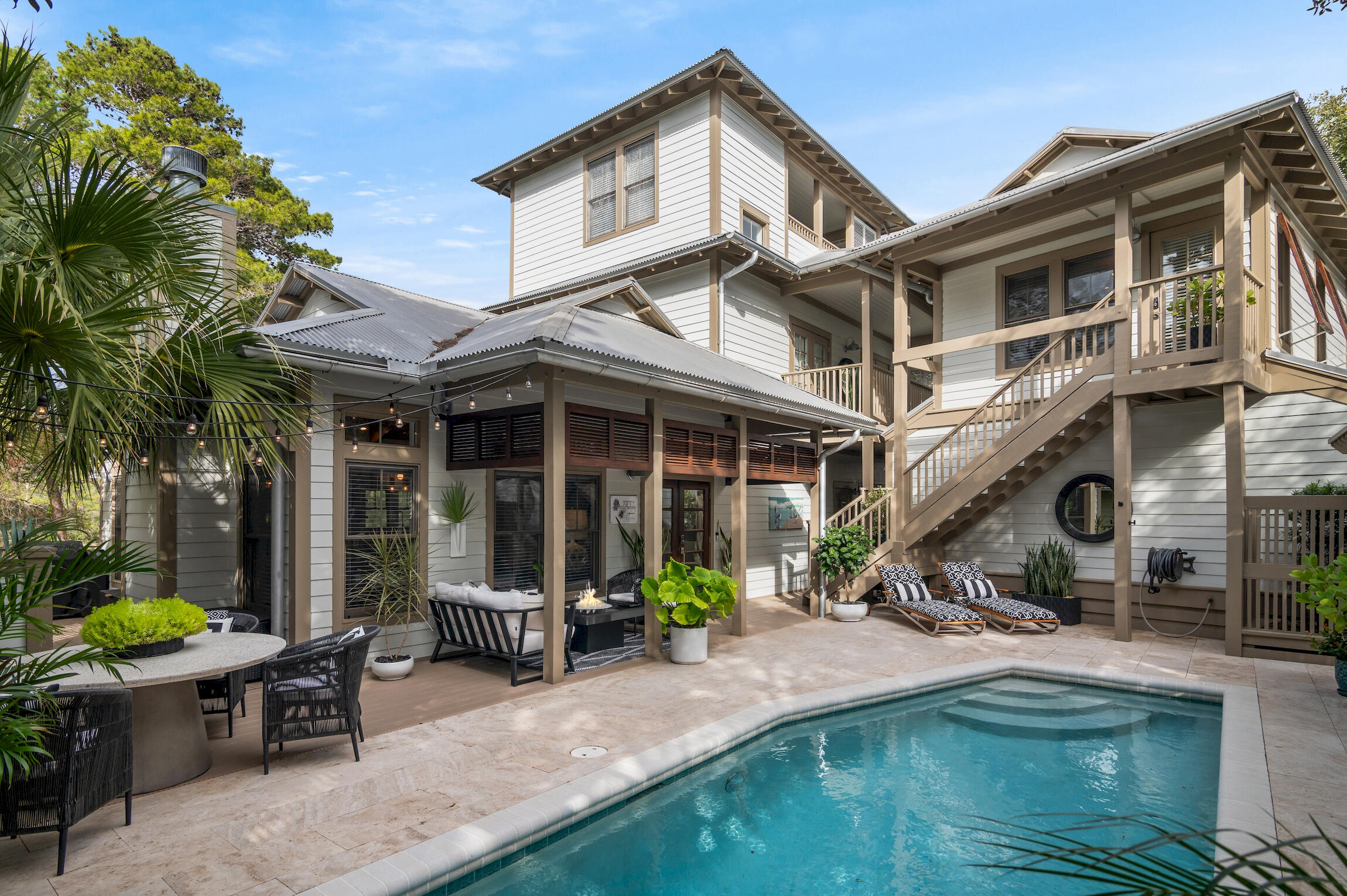 72 Summit Drive