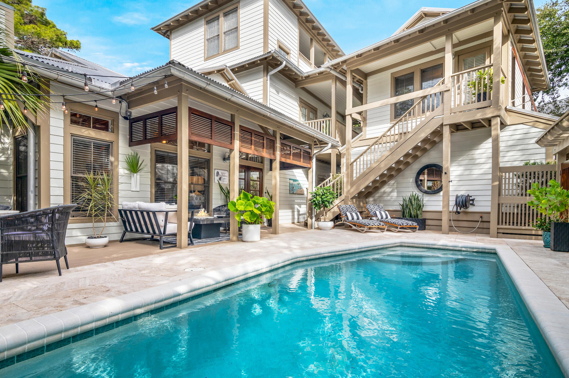 72 Summit Drive