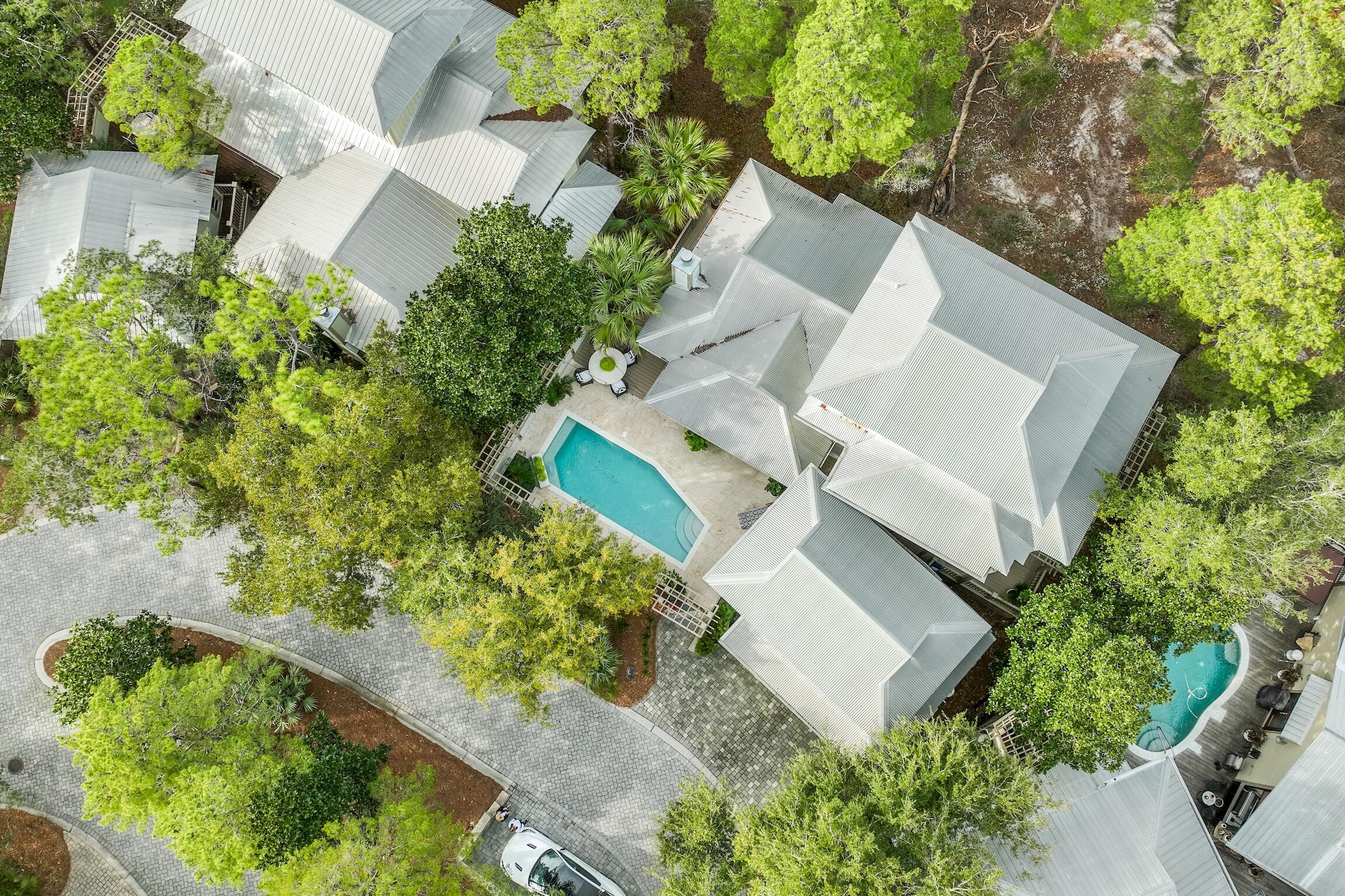 72 Summit Drive