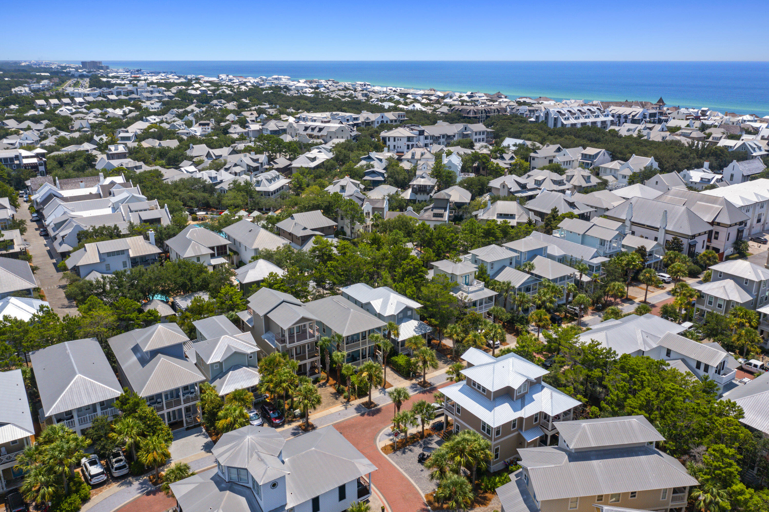 100 E Lifeguard Loop