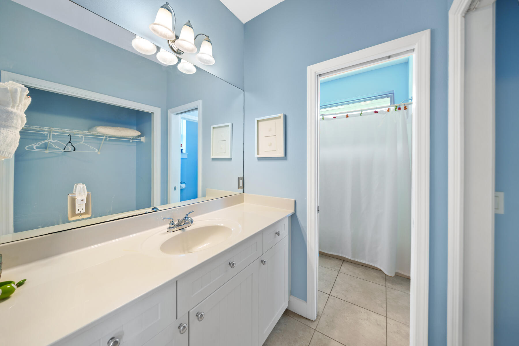 95 Saint Simon Circle