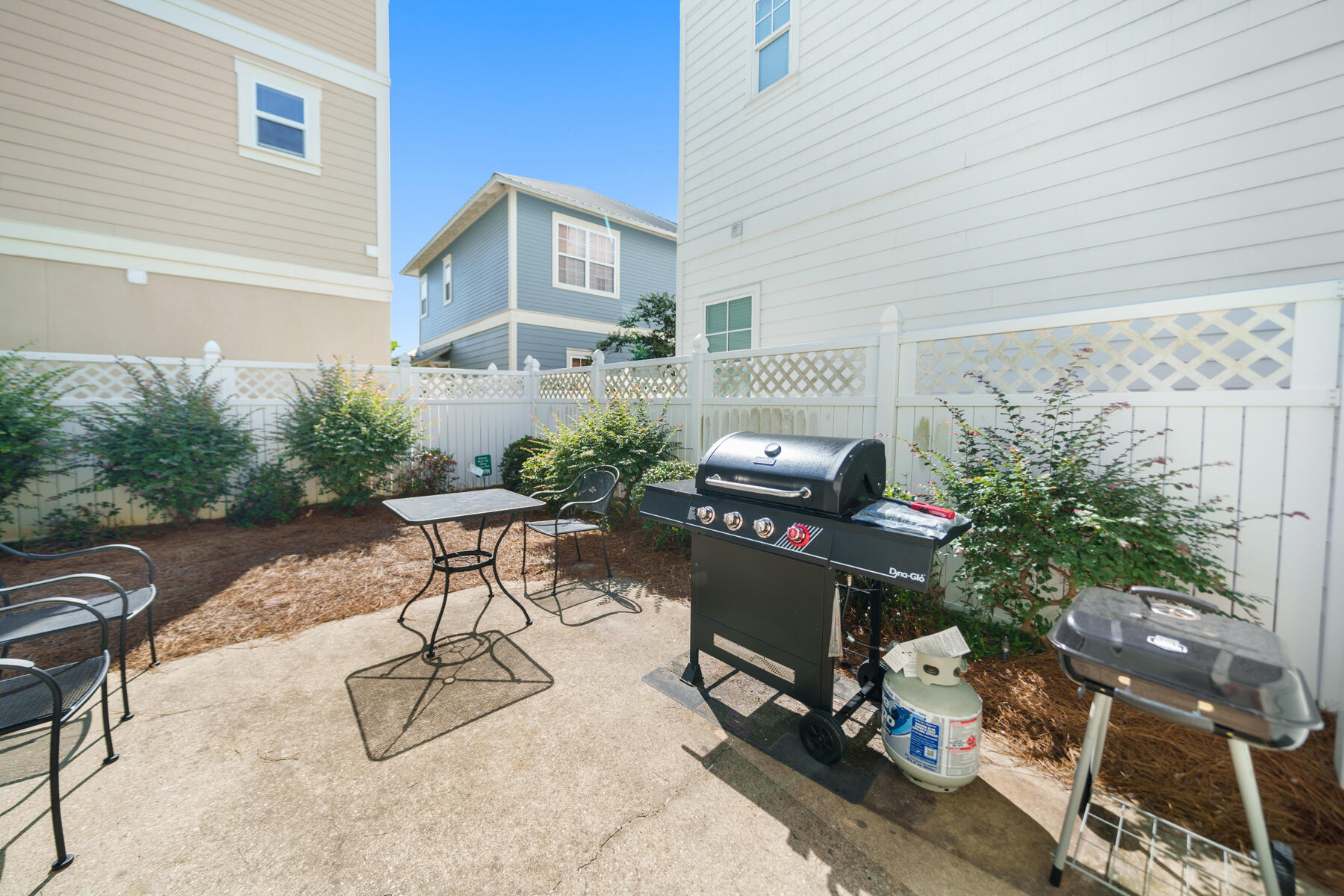 95 Saint Simon Circle