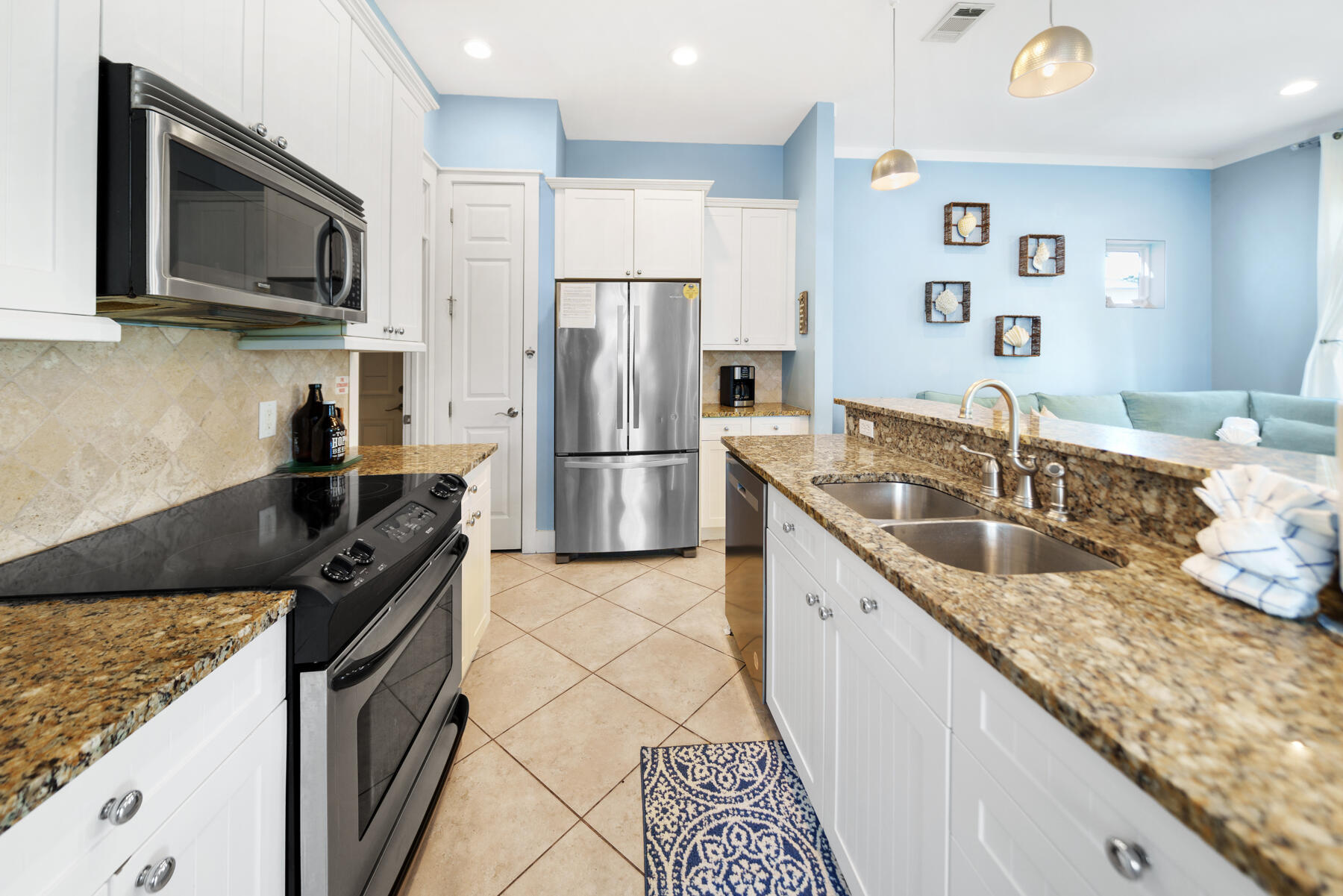 95 Saint Simon Circle